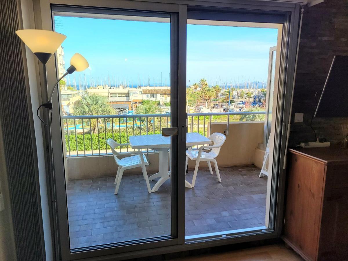 Studio Port D' Hyeres Vue Mer Et Sur Les Iles D'Or Apartment ภายนอก รูปภาพ